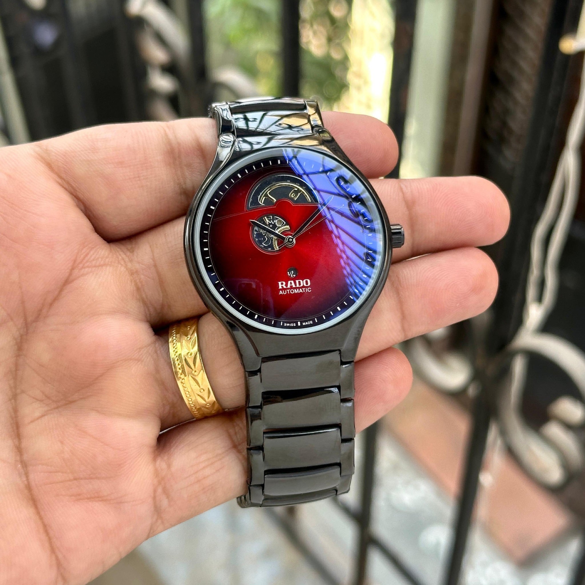 Rad_o Classic Black/Red Watch