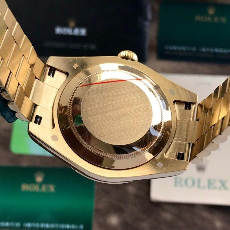 Role_x Day Date Gold Watch