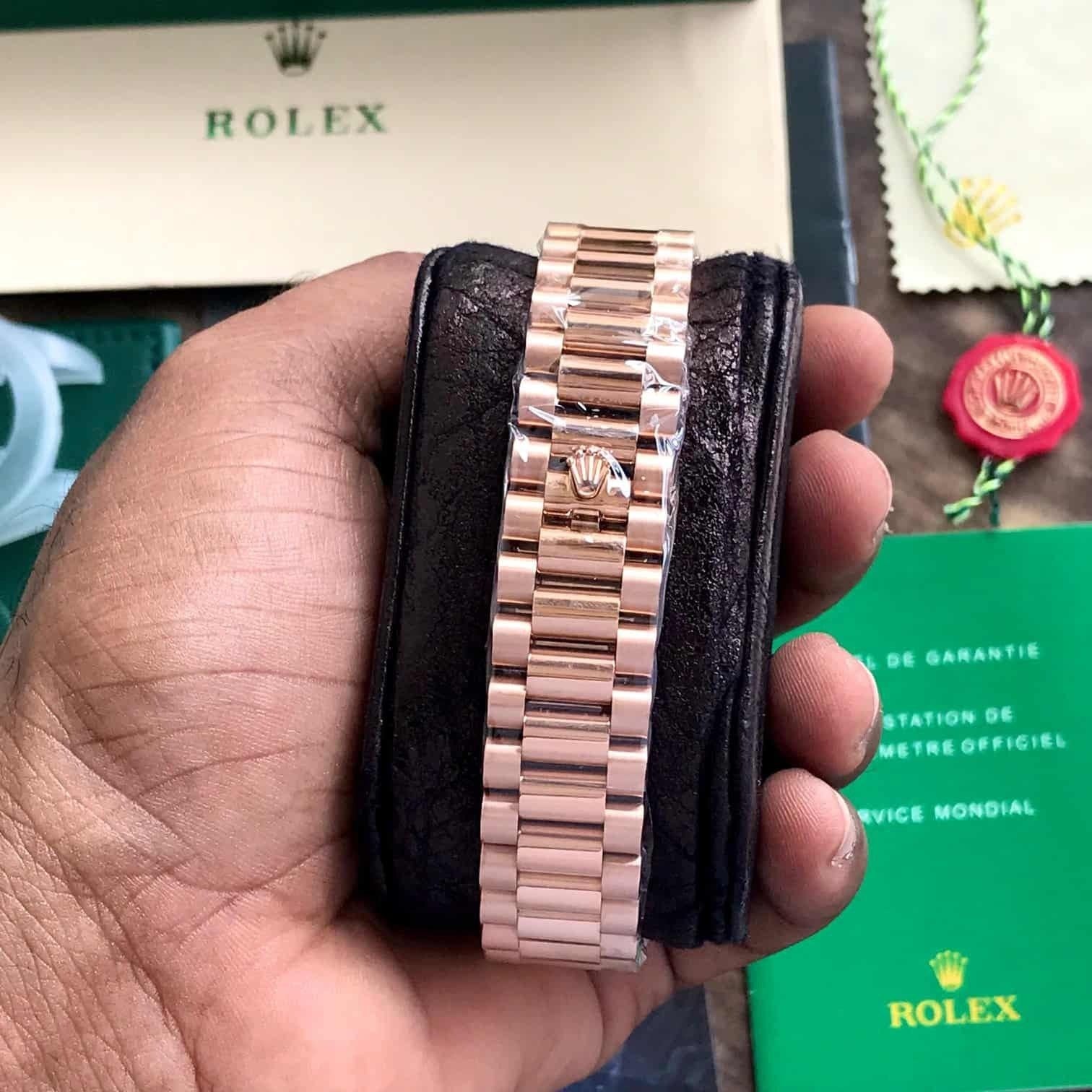 Role_x Day Date Rose Gold/Black Watch