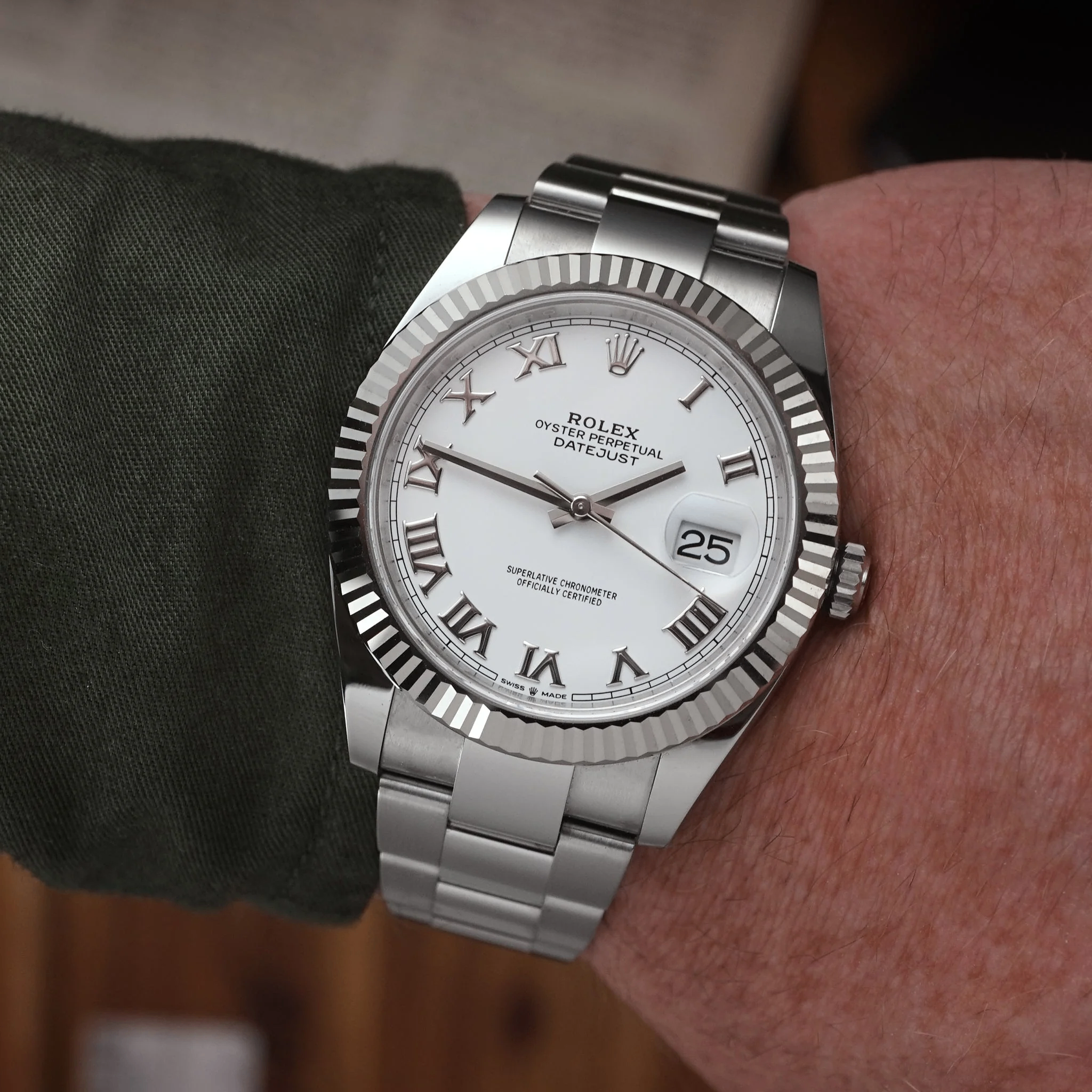Role_x Date Just Silver White Roman Watch