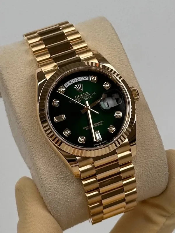 Role_x Day Date Gold/Green S-Diamond Watch
