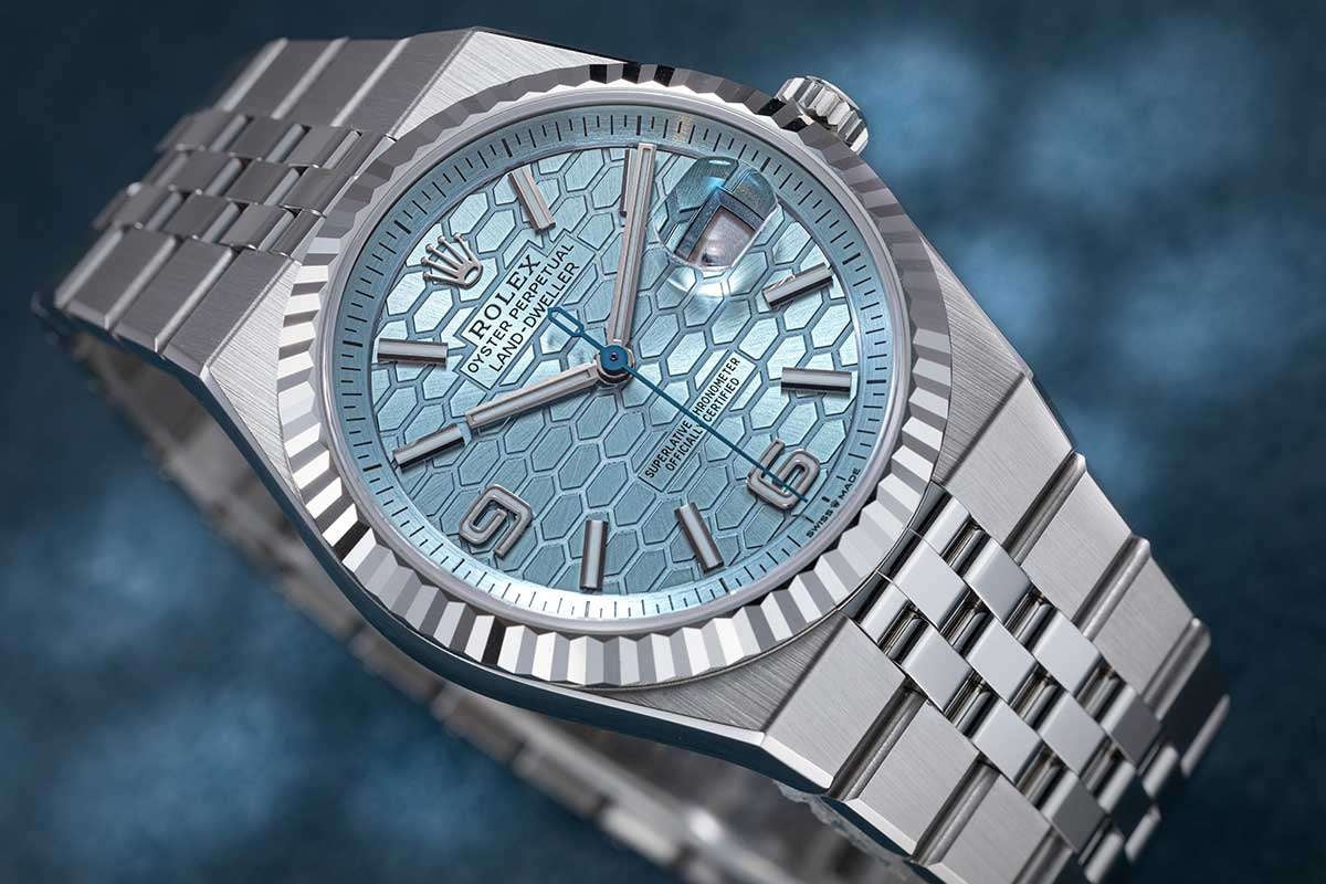 Role_x Land Dweller Silver/Sky Watch