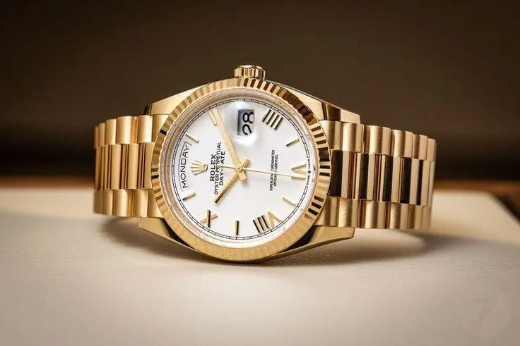 Role_x Day Date Gold/White Watch