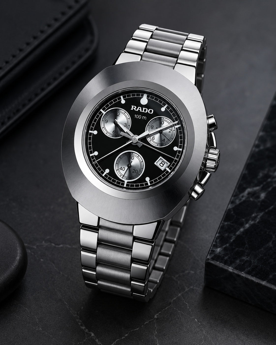 Chronometer Watch With Vintage-Inspired Design