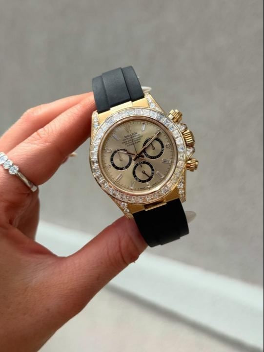 Role_x Daytona Gold Diamond Watch