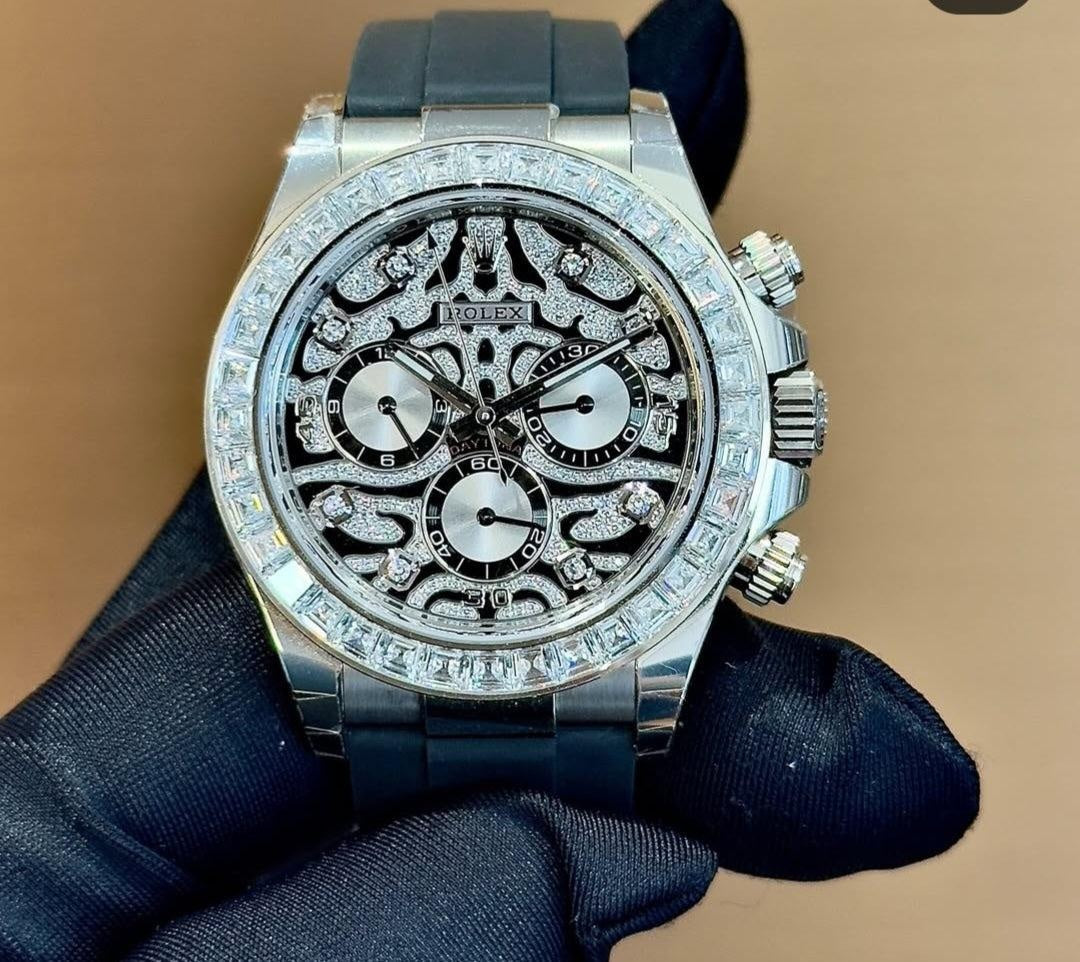Role_x Tiger Silver Belt Watch