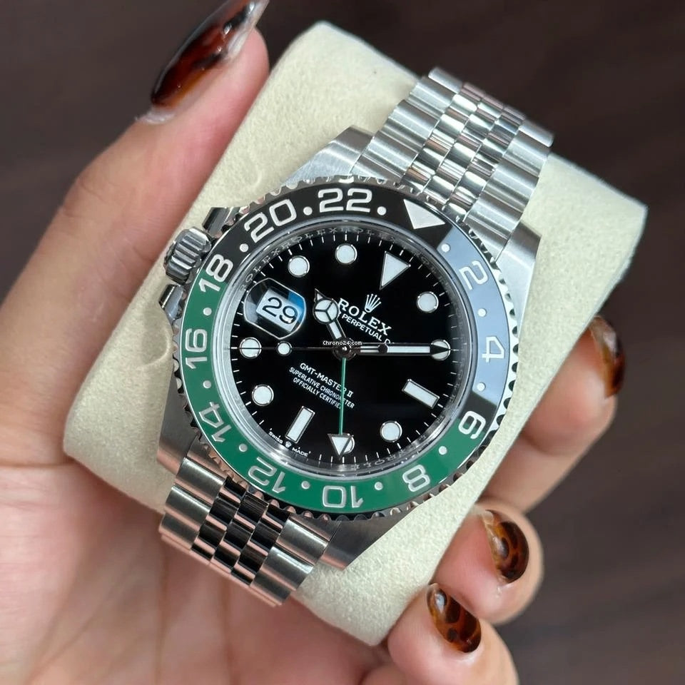 Role_x Gmt Master Green Watch