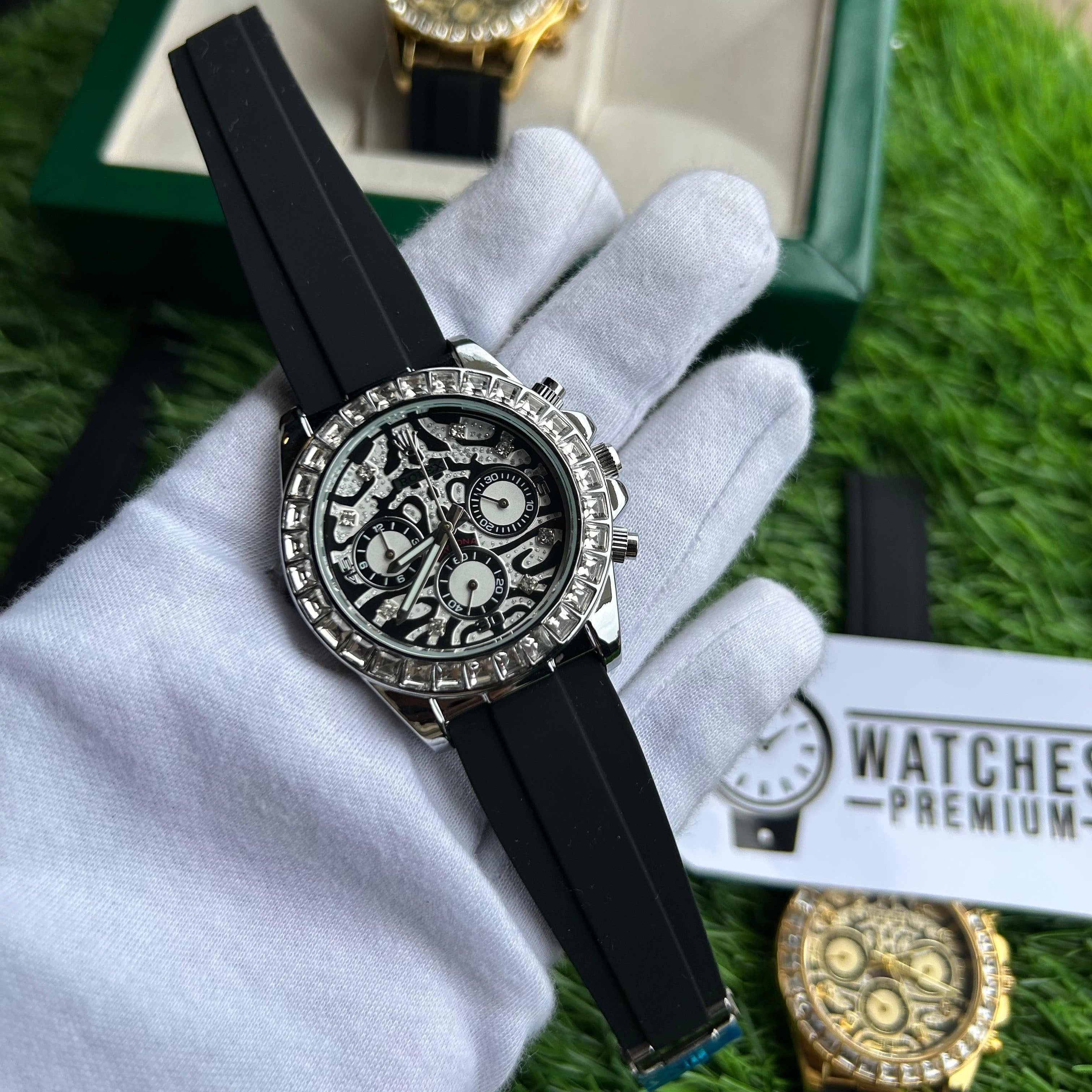 Role_x Tiger Silver Belt Watch