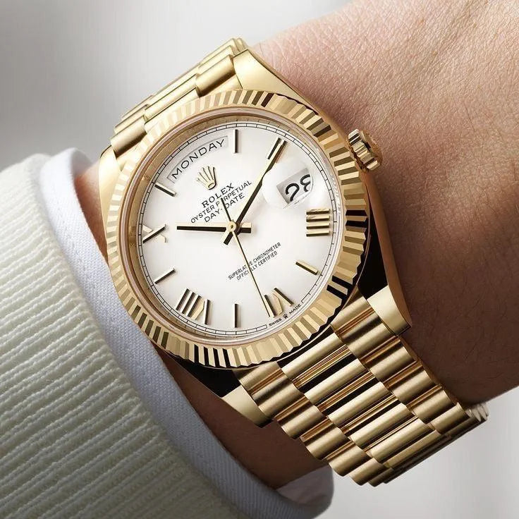 Role_x Day Date Gold/White Watch
